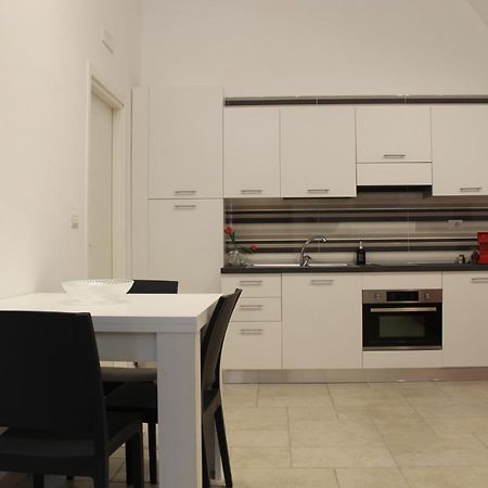 B&B Bianco Apartments Orta Nova Exterior photo