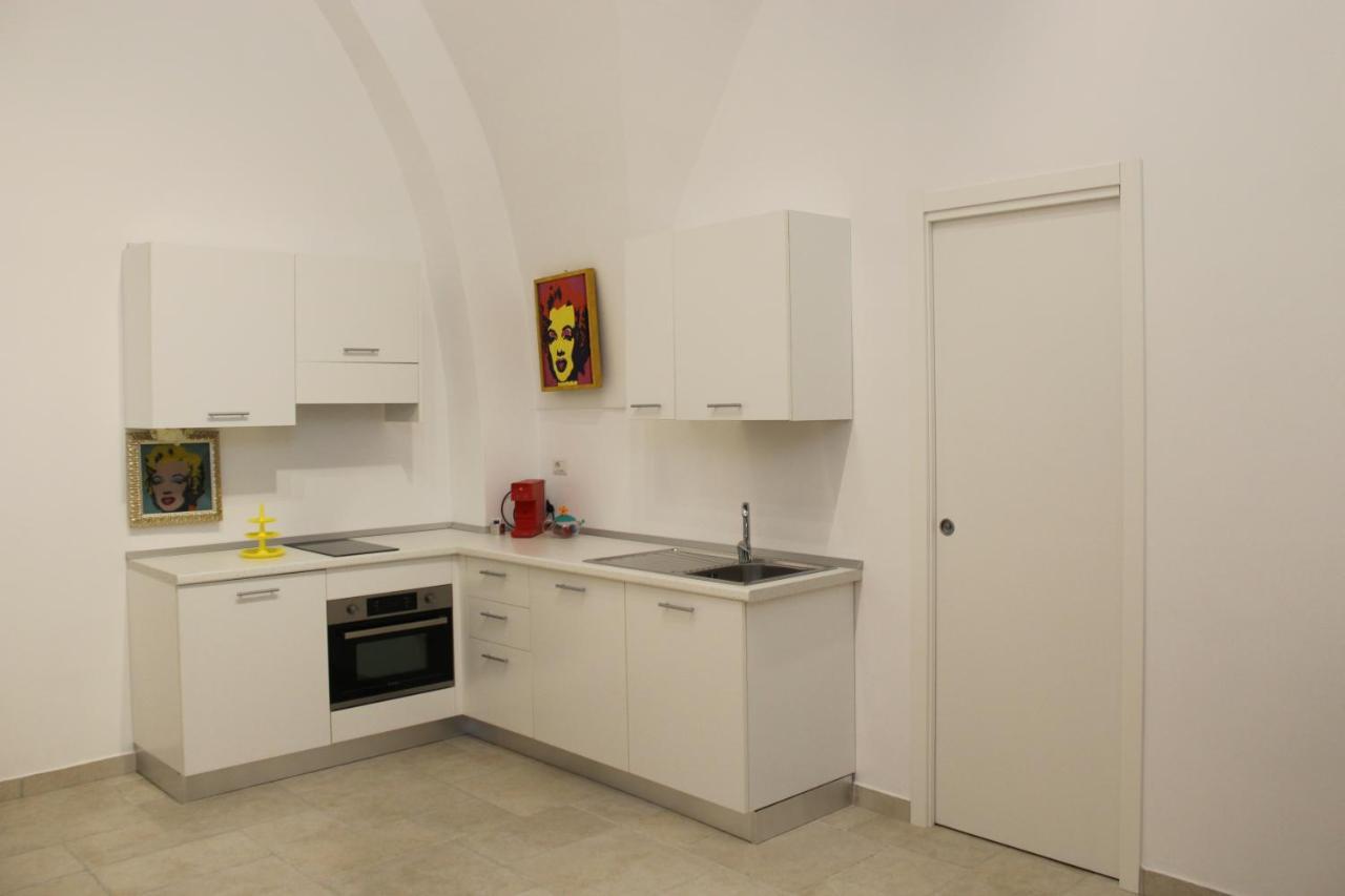 B&B Bianco Apartments Orta Nova Exterior photo